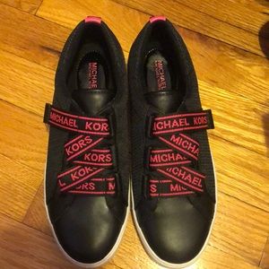 Michael Michael Kors Sneakers *ON HOLD*